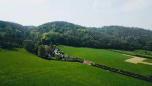 Woodview - cosy 1840s cottage in Chew Valley and Mendip AONB
