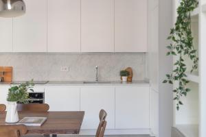 MC House Como con Posto Auto