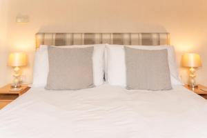 52 Meadow View with Hot Tub available as an additional add on