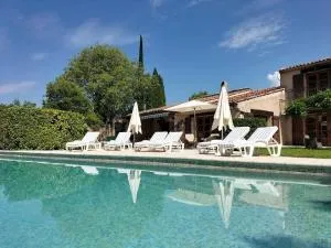 Le pre des huppes - Entrecasteaux