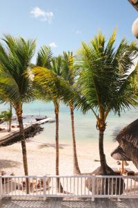 Coastal Road, Pointe Malartic, 00230 Grand Baie, Mauritius.