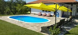 Бор и Шишарка - Yakovtsi