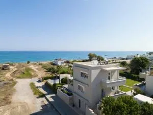 Sea La Vie - Adelianos Kampos