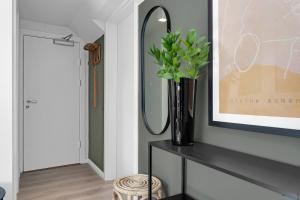 Lokastígur Charming and Inviting Apartment