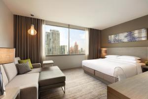 Hyatt Place Bangkok Sukhumvit 24