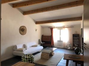 Appartement avec terrasse.