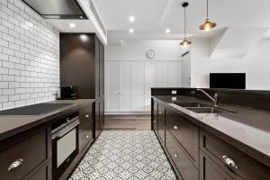 Orangerie A Stunning Shoe Factory Conversion