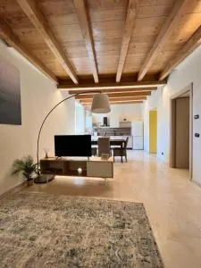 Appartamento del BUFO - appartamento al lago - Valmaggiore