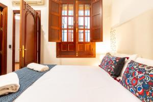 AoA Green Gardens Family House