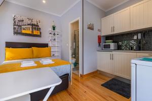 Castelo Village by LovelyStay