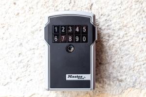 Charmante Maison Climatisée avec son Jardin à 10 minutes de DIJON