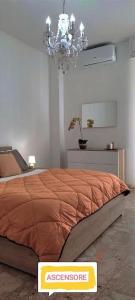 APPARTAMENTO DELIZIOSO CON TERRAZZO IN CENTRO-DELICIOUS APARTMENT WITH TERRACE