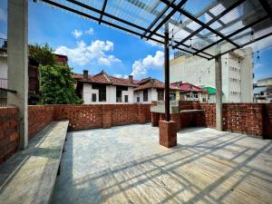 DoSomething Guest House 8