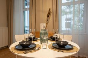 42 m2 central bright apartment with a terrace