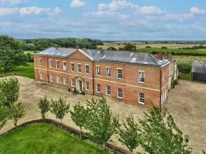 Glentworth Hall by Group Retreats - Kirton in Lindsey