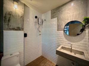DoSomething Guest House 1