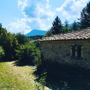 Maisons d'hotes Le Moulin de la Viorne, gite modulable avec piscine en Haute-Provence : photos des chambres