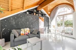 Easylife - Milano - Cola Montano 3 - Isola