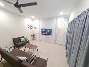 Air-home M3 Simpang near Aulong Econsave, 4BR, 10pax, Netflix