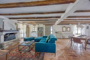 Vila Amyra With Pool - Happy Rentals 