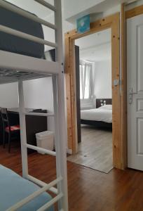 Hotels Au Spatial : photos des chambres