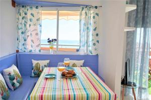 Bonita vivienda con vistas al mar playaWIFI