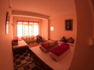 Photo of KOLAKHAM- RAI P