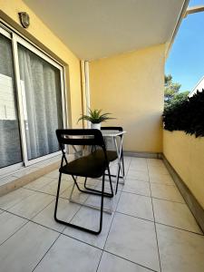 Appartements Le Vaugrenier Parc - Proche Sophia Antipolis - Climatise : photos des chambres