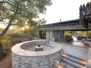 Lavish villa in Hoedspruit with hot tub