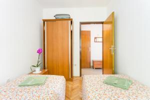 Apartments by the sea Mastrinka, Ciovo - 21442