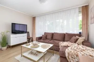 Apartamenty przy Promenadzie Villa Mistral II by Noclegi Renters - 斯维诺乌伊希切