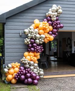 King Richards Luxury Lodge - Sleeps up to 8, Dog Friendly, Near Sherwood Forest at Fairview Farm in Nottinghamin 88 acres and great for Groups, Family Gatherings & Corporate events