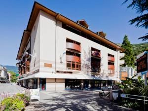Studio cosy avec balcon et WiFi à Brides - FR-1-512-184