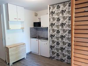 Studio pour 3 au centre dArc 2000 avec balcon - FR-1-411-893