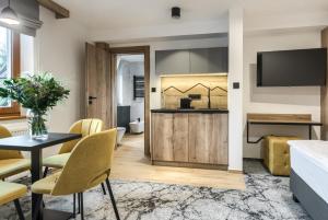 Szlakami 5 Dolin - apartamenty obok Doliny Strążyskiej - sauna i parking GRATIS!