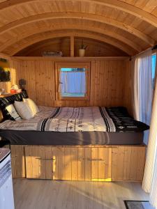 Chalets Roulotte „douceur“ : photos des chambres