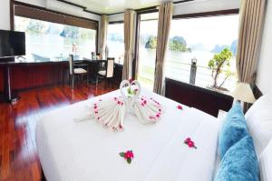Halong Sapphire Cruises