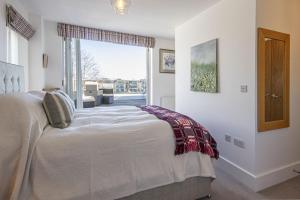 Howells Mere 90, Crows Nest