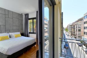 Athenian Gem
