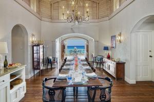 La Paloma by Blue Sky Luxury