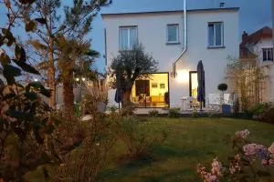 Chez Lily - 茹伊昂若萨