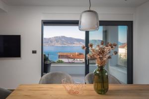 House & Home Slatine