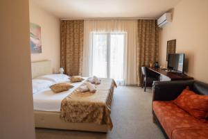 Garden House - Bed and breakfasts, Apatin