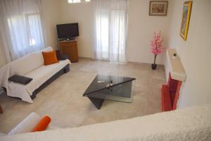 Villa Elina by Golden Residence