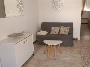 Appartements Appartement Canet-en-Roussillon, 3 pieces, 6 personnes - FR-1-696-50 : photos des chambres