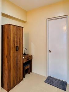 * *P Fantastic 2BR Option for 8