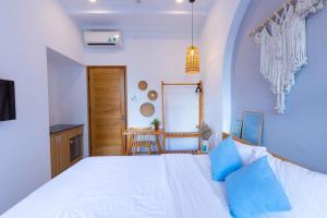 Phòng Đôi Loại Sang (Deluxe Double Room)