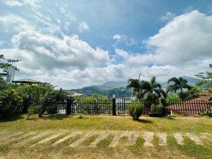 The Views Kandy - 360 Mountain View