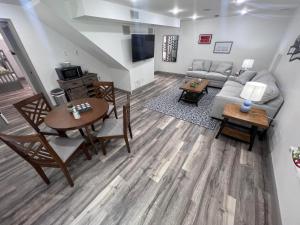 Springhurst Serenity Fresh 4BR Getaway