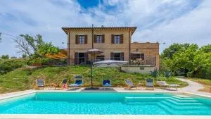 CASA EUSEBIA 8&2, Emma Villas - 法布罗